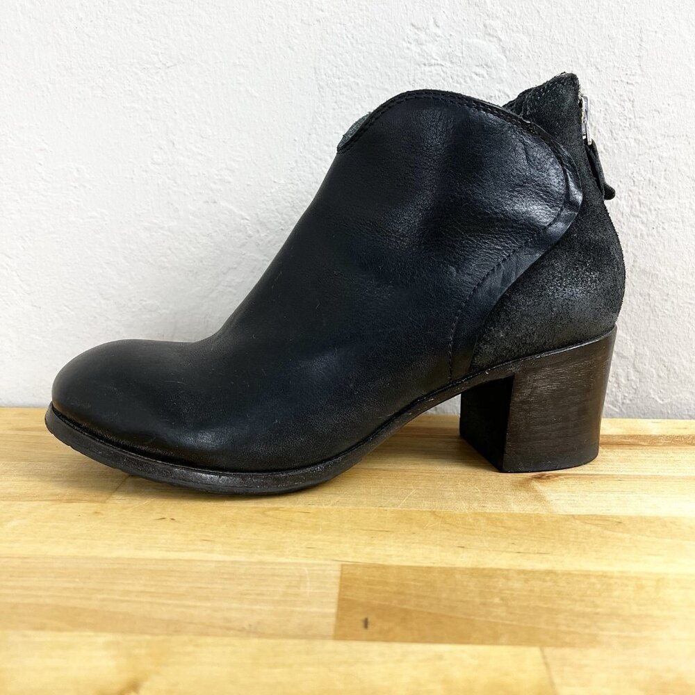 Moma Design Leather Black Ankle Boots Block‎ Heel Made in Italy Size 37